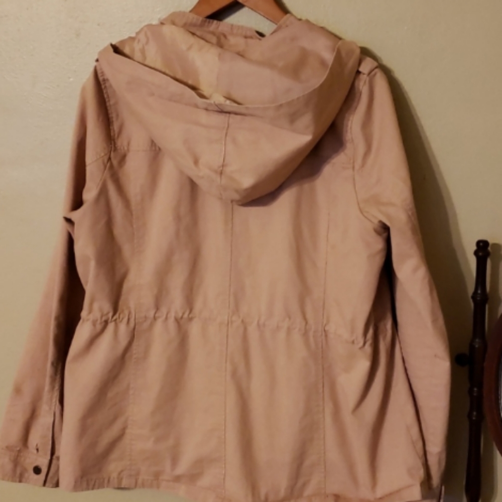 Jacket - Picture 5 of 8